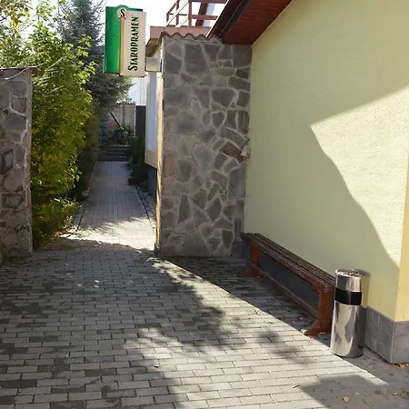 Vivaron Penzion & Bowling 3*