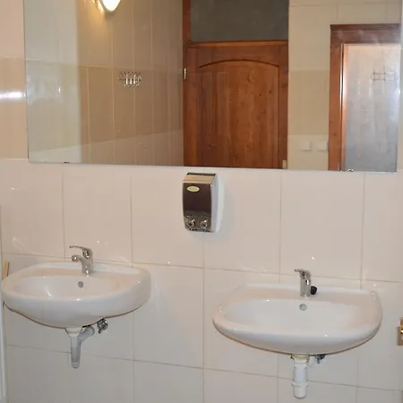 Pensionat Davi & Bowling 3*