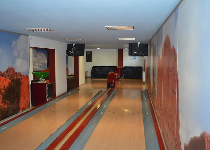 Vivaron Penzion & Bowling Rožňava